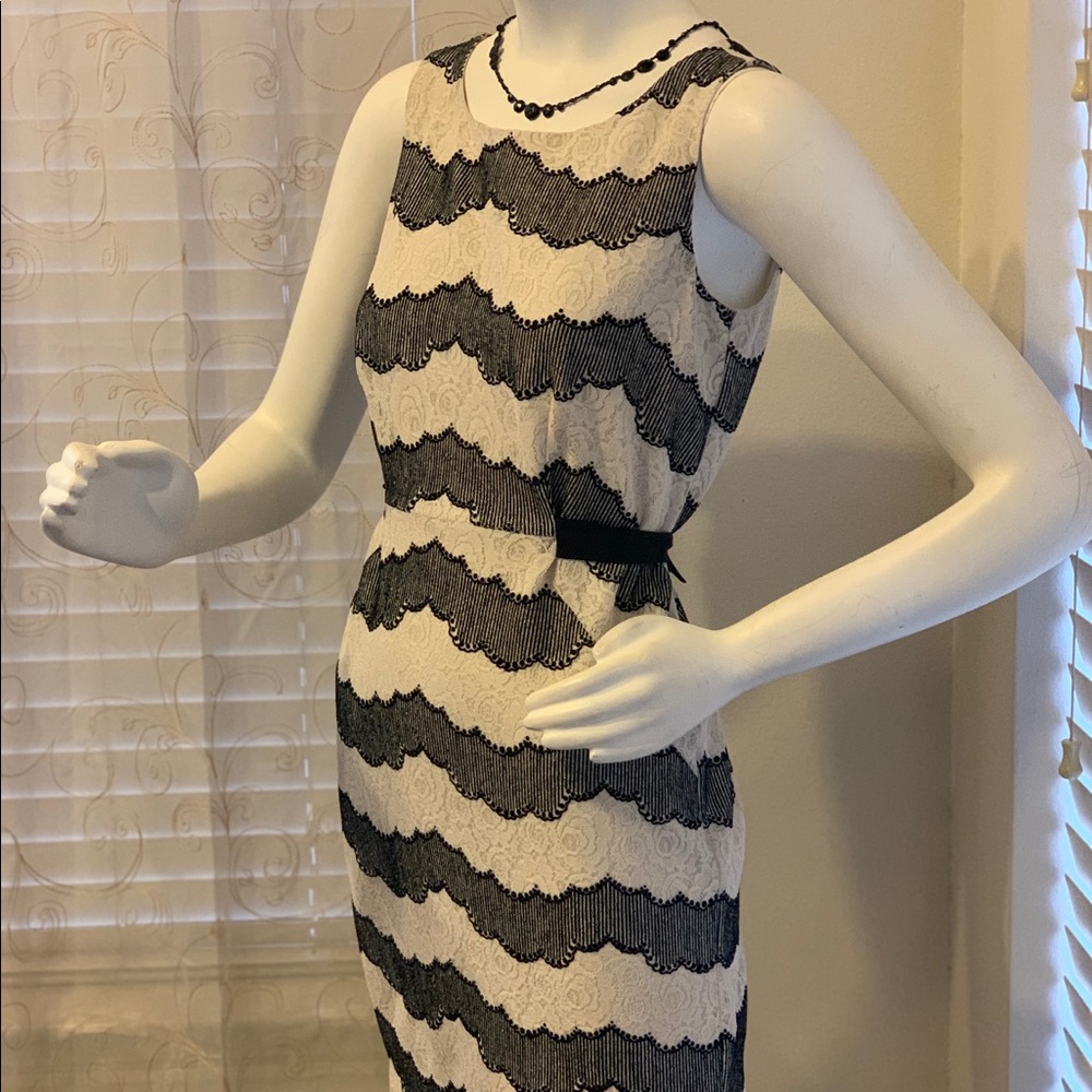 New York & Co sleeveless dress